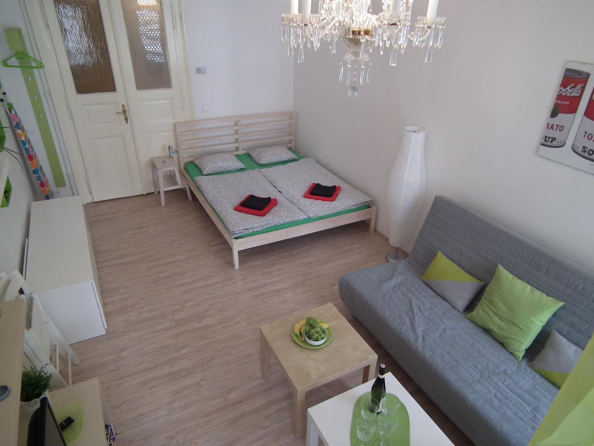 Apartment In The Centre Prague Exterior photo